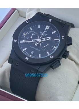 Hublot Classic Fusion Chronograph Black Rubber Strap Watch